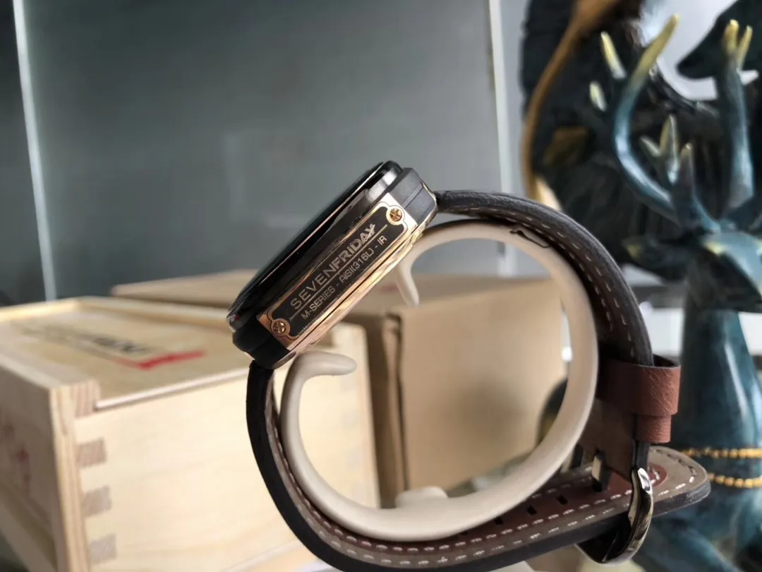 【Authentic Tmall】💰1640! Sevenfriday M2B/01-A727 imported 8215 mechanical movement, tempered blue light glass, imported calf belt, high-grade 316 stainless steel case (47mmx47mm), pay attention to the workmanship details (the whole series supports NFC sensing function) and comes with counter packaging